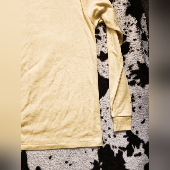 MEN'S 70'S TURTLENECK - BANANA YELLOW - Picture 2 of 4